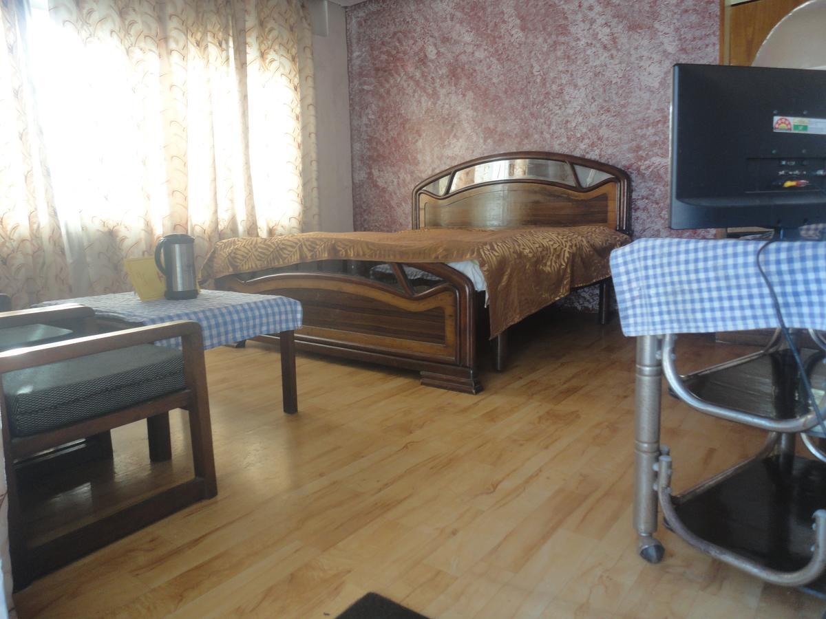 Hotel Walnut Grove 穆索里 外观 照片
